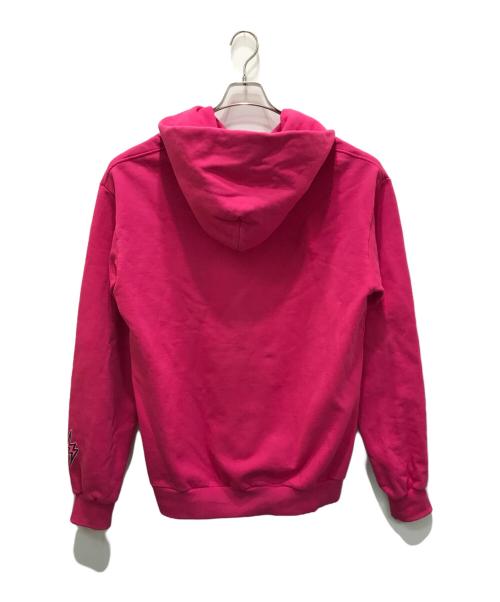 TM/KK（タカシムラカミ/カイカイキキ）TM/KK (タカシムラカミ/カイカイキキ) JBALVIN (ジェーバルヴィン) パーカー ピンク サイズ:Mの古着・服飾アイテム