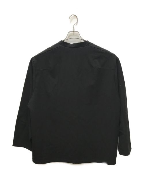 Knuth Marf（クヌースマーフ）knuth marf (クヌースマーフ) label keyneck tops (unisex) / レーベルキーネックトップス ブラック サイズ:Sの古着・服飾アイテム