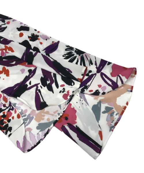 Pinky & Dianne（ピンキーアンドダイアン）Pinky & Dianne (ピンキーアンドダイアン) ブラッシュフラワープリントブラウス ホワイト×ピンク サイズ:38の古着・服飾アイテム