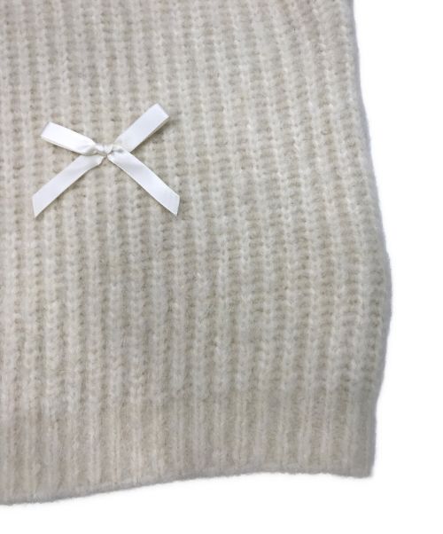 moussy（マウジー）moussy (マウジー) RIBBON FANCY ニットトップス アイボリー サイズ:FREE 未使用品の古着・服飾アイテム