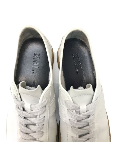 MHL（エムエイチエル）MHL (エムエイチエル) ジャーマントレーナー アイボリー サイズ:5の古着・服飾アイテム