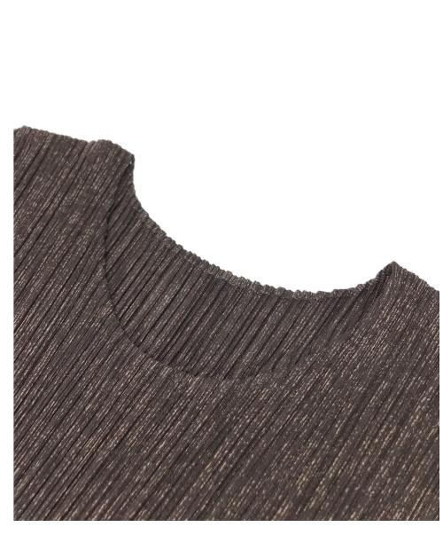 PLEATS PLEASE（プリーツプリーズ）PLEATS PLEASE (プリーツプリーズ) プリーツカットソー ブラウン サイズ:4の古着・服飾アイテム