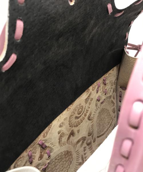 Carving Tribes（カービングトライブス）Carving Tribes (カービングトライブス) バッグ ピンクの古着・服飾アイテム