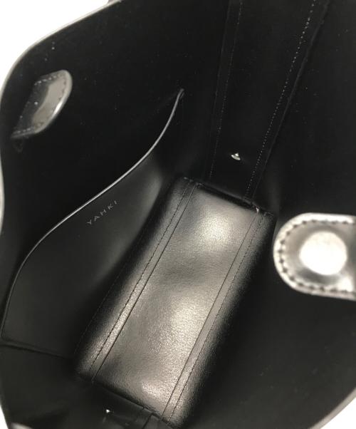 YAHKI（ヤーキ）YAHKI (ヤーキ) トートバッグ ブラックの古着・服飾アイテム