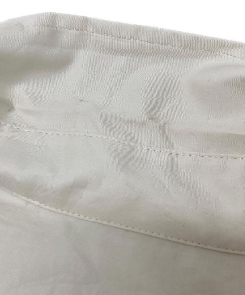 LA BOUCLE（ラ ブークル）LA BOUCLE (ラ ブークル) レギュラーカラーシャツ ホワイト サイズ:2の古着・服飾アイテム