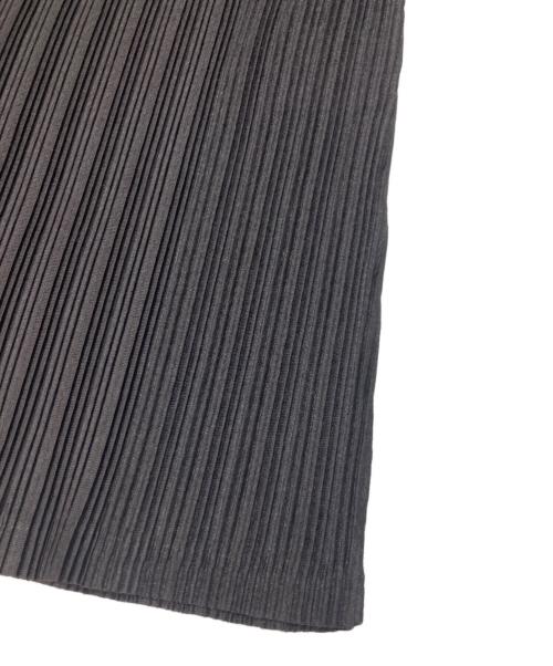 PLEATS PLEASE（プリーツプリーズ）PLEATS PLEASE (プリーツプリーズ) プリーツカットソー ブラウン サイズ:3の古着・服飾アイテム