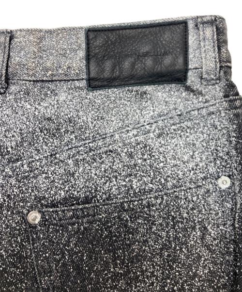 JOHN LAWRENCE SULLIVAN（ジョン ローレンス サリバン）JOHN LAWRENCE SULLIVAN (ジョン ローレンス サリバン) GRADATION FLOC PRINTED DENIM 5POCKET ブラック サイズ:46の古着・服飾アイテム