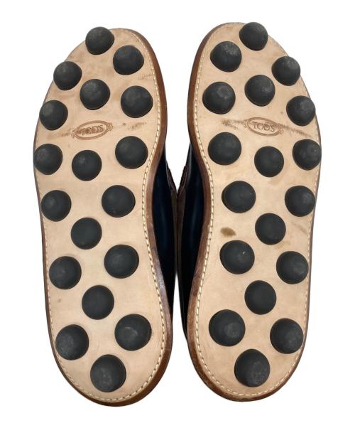 TOD'S（トッズ）TOD'S (トッズ) HENDER SCHEME (エンダースキーマ) マキシ ペブル タッセル モカシン ネイビー サイズ:7の古着・服飾アイテム