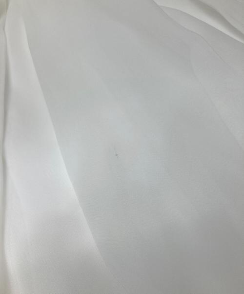 GRACE CONTINENTAL（（グレースコンチネンタル）GRACE CONTINENTAL (（グレースコンチネンタル) タックフレアスカート ホワイト サイズ:Sの古着・服飾アイテム