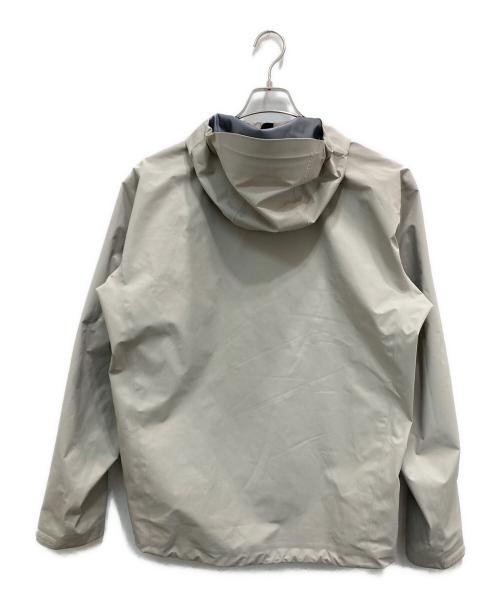 ARC'TERYX（アークテリクス）ARC'TERYX (アークテリクス) ベータ ジャケット ベージュ サイズ:Mの古着・服飾アイテム