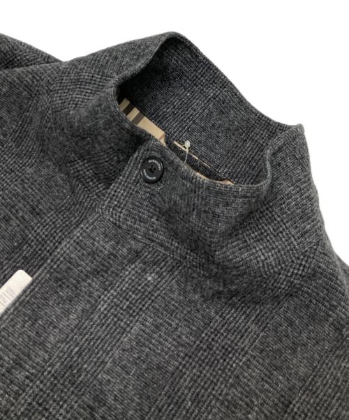 BURBERRY LONDON（バーバリーロンドン）BURBERRY LONDON (バーバリーロンドン) 裏ノヴァチェックジャケット グレー サイズ:LL 未使用品の古着・服飾アイテム