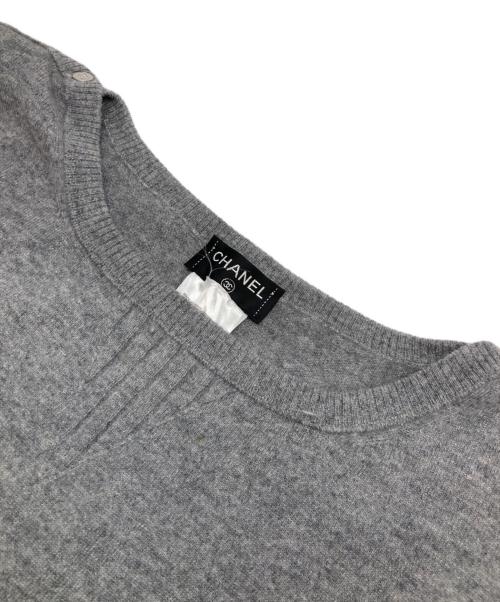 CHANEL（シャネル）CHANEL (シャネル) ココマークボタン ノースリーブカシミヤニットワンピース グレー サイズ:40の古着・服飾アイテム