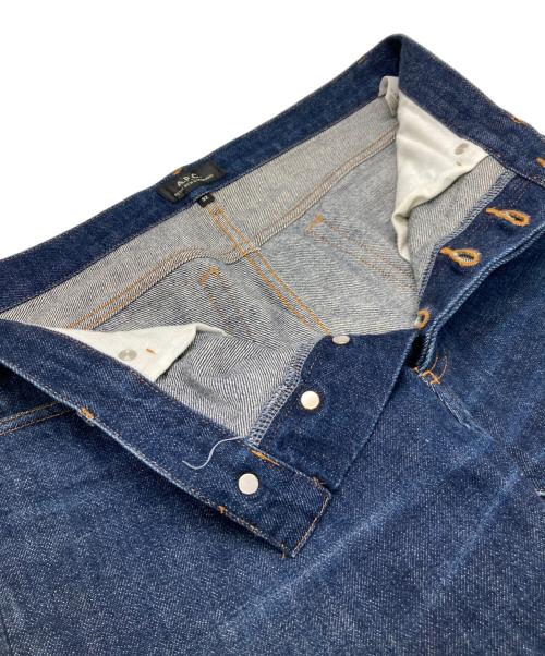 A.P.C.（アーペーセー）A.P.C. (アーペーセー) セルビッジデニムパンツ インディゴ サイズ:32の古着・服飾アイテム
