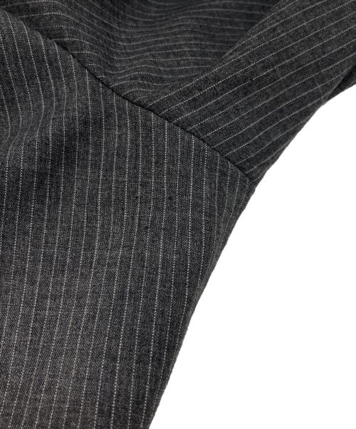 green label relaxing（グリーンレーベルリラクシング）green label relaxing (グリーンレーベルリラクシング) ピンストライプ セットアップスーツ グレー サイズ:44の古着・服飾アイテム