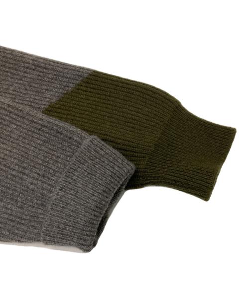 Begg & Co（ベグアンドコー）Begg & Co (ベグアンドコー) カシミヤニット グレー×カーキ サイズ:40の古着・服飾アイテム