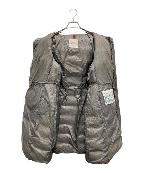 MONCLER（モンクレール）MONCLER (モンクレール) エルミンヌダウンコート グレー サイズ:3の古着・服飾アイテム