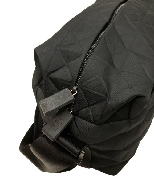 PLEATS PLEASE（プリーツプリーズ）PLEATS PLEASE (プリーツプリーズ) ショルダーバッグ ブラックの古着・服飾アイテム