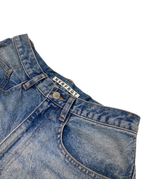 NVRFRGT（ネヴァーフォーゲット）NVRFRGT (ネヴァーフォーゲット) 立体裁断ジーンズ ブルー サイズ:1の古着・服飾アイテム