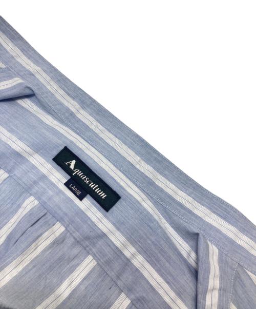 Aquascutum（アクアスキュータム）Aquascutum (アクアスキュータム) ワイドマルチストライプバンドカラーシャツ ブルー サイズ:L 未使用品の古着・服飾アイテム