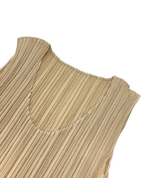 PLEATS PLEASE（プリーツプリーズ）PLEATS PLEASE (プリーツプリーズ) ノースリーブワンピース カーキ サイズ:2の古着・服飾アイテム