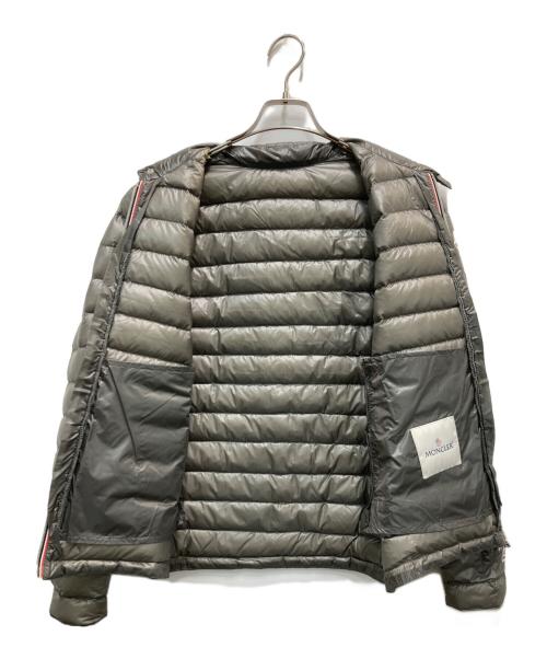 MONCLER（モンクレール）MONCLER (モンクレール) ダウンジャケット グレーの古着・服飾アイテム