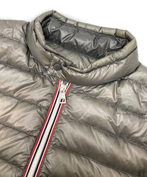 MONCLER（モンクレール）MONCLER (モンクレール) ダウンジャケット グレーの古着・服飾アイテム