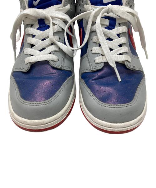 NIKE（ナイキ）NIKE (ナイキ) Dunk Low SP Samba Sneaker レッド サイズ:26.5の古着・服飾アイテム