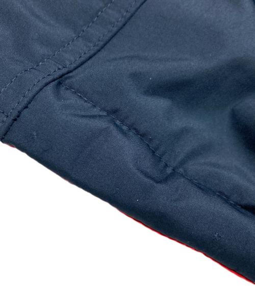 CHUMS（チャムス）CHUMS (チャムス) エルモゴアテックスインフィニアムリバーシブルフーディー ネイビー×ホワイト サイズ:XLの古着・服飾アイテム