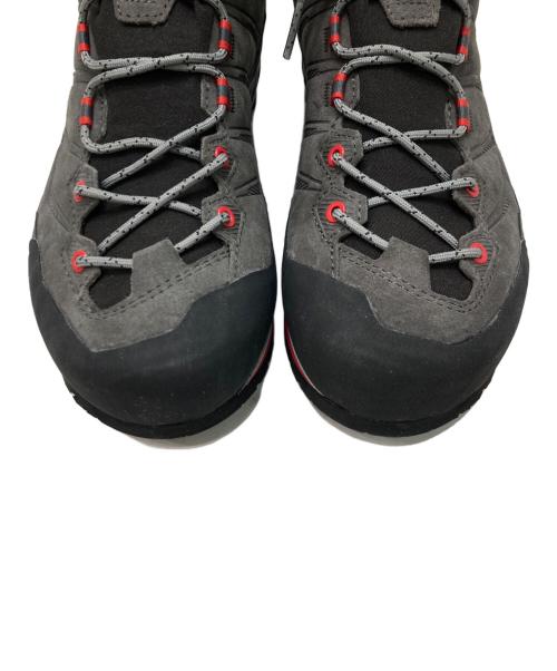 MAMMUT（マムート）MAMMUT (マムート) Kento Tour High GTX/トレッキングブーツ グレー×ブラック サイズ:UK9の古着・服飾アイテム