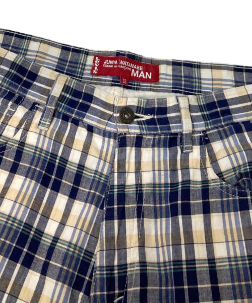 COMME des GARCONS JUNYA WATANABE MAN（コム デ ギャルソン ジュンヤ ワタナベ マン）COMME des GARCONS JUNYA WATANABE MAN (コム デ ギャルソン ジュンヤ ワタナベ マン) LEVI'S (リーバイス) チェックハーフパンツ ベージュ×ネイビー サイズ:SSの古着・服飾アイテム