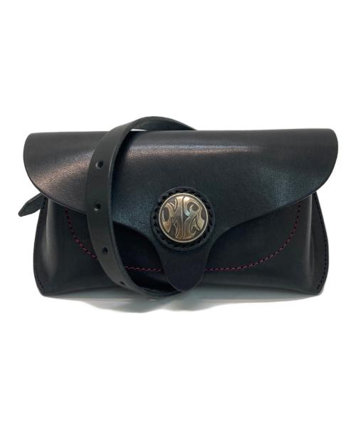 RED MOON（レッドムーン）RED MOON (レッドムーン) レザーウエストポーチ ブラックの古着・服飾アイテム