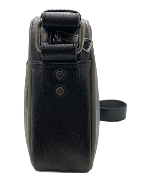 DIESEL（ディーゼル）DIESEL (ディーゼル) ショルダーバッグ ブラックの古着・服飾アイテム