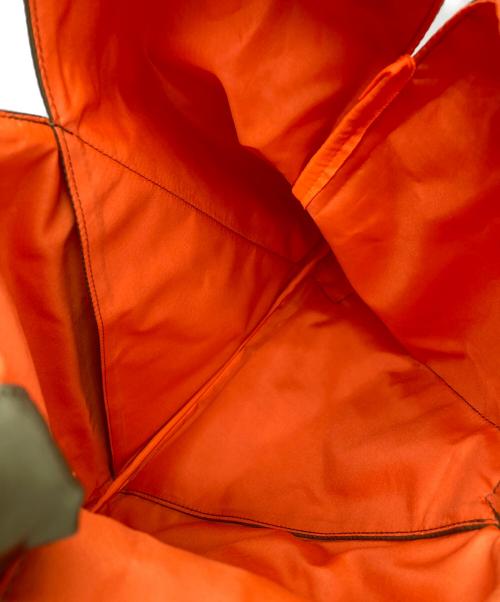 Risley（リズレー）Risley (リズレー) OUTDOOR (アウトドア) フリルトートバッグ グリーンの古着・服飾アイテム