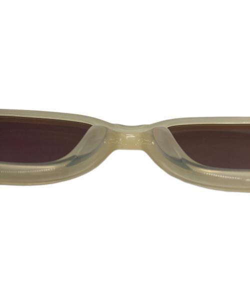 oror（オルオル）oror (オルオル) amomento Sunglass (アモーメント) OV SUNGLASSES/サングラス アイボリー サイズ:48□23 145の古着・服飾アイテム
