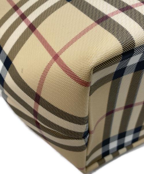 BURBERRY（バーバリー）BURBERRY (バーバリー) ハンドバッグ ベージュの古着・服飾アイテム