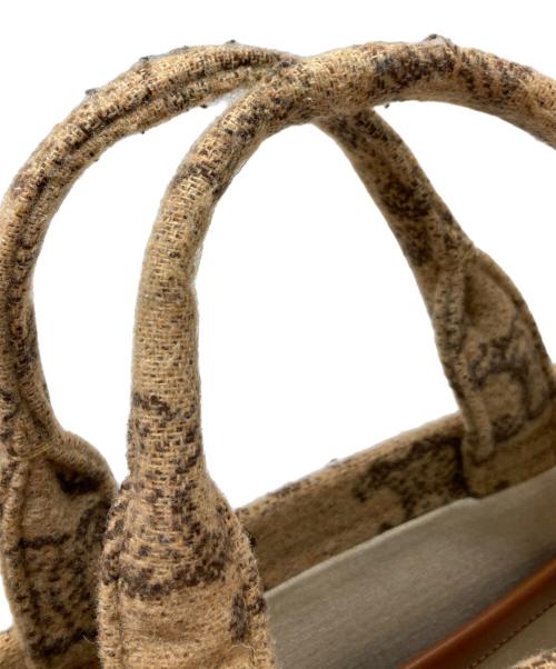 CELINE（セリーヌ）CELINE (セリーヌ) スモール カバ タイス トリオンフテキスタイル ブラウンの古着・服飾アイテム