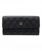 CHANELシャネル）の古着「キャビアスキンココマークロングウォレット」｜ブラック