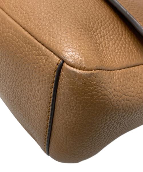 TORY BURCH（トリーバーチ）TORY BURCH (トリーバーチ) Britten Flap Shoulder Bag ブラウンの古着・服飾アイテム