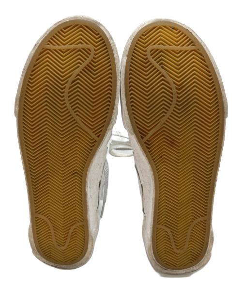 NIKE（ナイキ）NIKE (ナイキ) sacai (サカイ) BLAZER MID / ブレーザ　MID ホワイト サイズ:26.5cmの古着・服飾アイテム