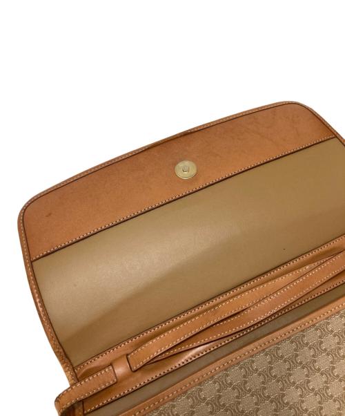 CELINE（セリーヌ）CELINE (セリーヌ) トリオンフショルダーバッグ ブラウンの古着・服飾アイテム