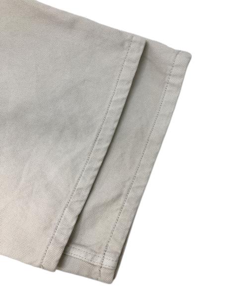 Mila Owen（ミラオーウェン）Mila Owen (ミラオーウェン) ルーズフィットバギーデニムパンツ ホワイトの古着・服飾アイテム