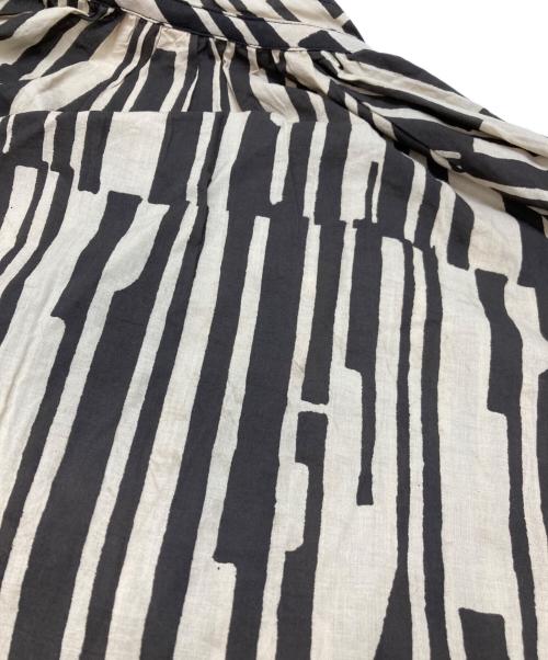 TADO（タド）TADO (タド) RACHANA DRESS ベージュ サイズ:不明（実寸参照）の古着・服飾アイテム