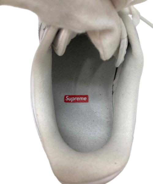 NIKE（ナイキ）NIKE (ナイキ) SUPREME (シュプリーム) AIR FORCE 1 LOW / エアフォース1ロー ホワイト サイズ:26cmの古着・服飾アイテム