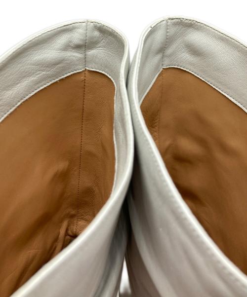 DSQUARED2（ディースクエアード）DSQUARED2 (ディースクエアード) シャーリングブーツ アイボリー サイズ:39の古着・服飾アイテム