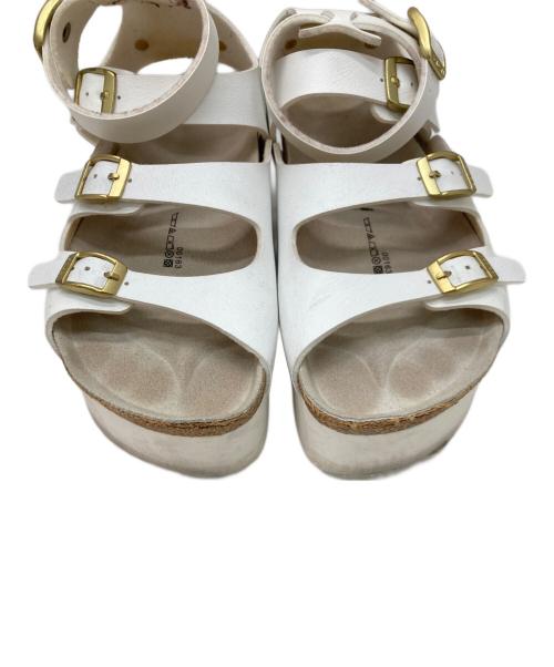 sacai（サカイ）sacai (サカイ) 厚底サンダル ホワイト サイズ:37の古着・服飾アイテム