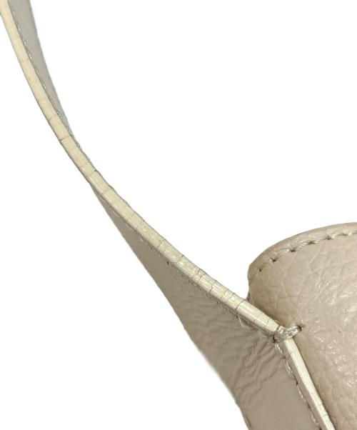 FEEL AND TASTE（フィールアンドテイスト）FEEL AND TASTE (フィールアンドテイスト) HOBO ショルダーバッグ ベージュの古着・服飾アイテム