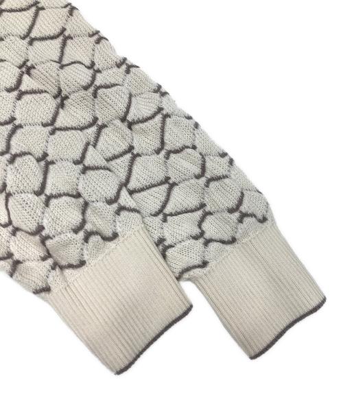 GIORGIO ARMANI（ジョルジョアルマーニ）GIORGIO ARMANI (ジョルジョアルマーニ) ジグザグ セーター ベージュ サイズ:50の古着・服飾アイテム