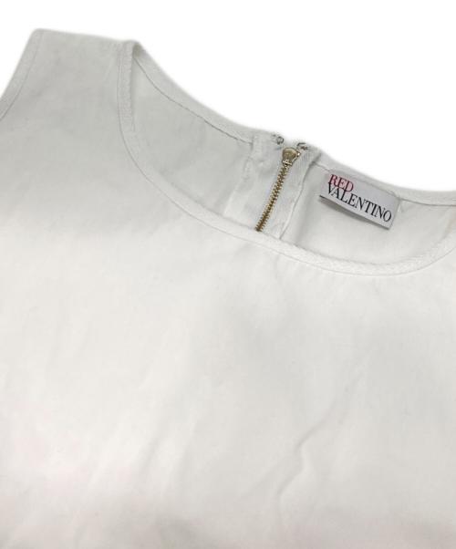 RED VALENTINO（レッドヴァレンティノ）RED VALENTINO (レッドヴァレンティノ) ノースリーブワンピース ホワイト サイズ:44の古着・服飾アイテム