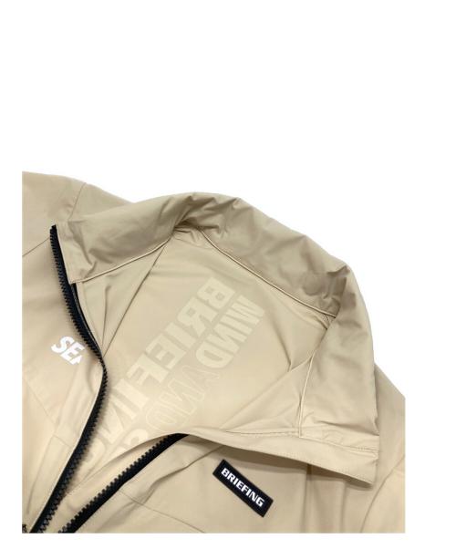 WIND AND SEA（ウィンダンシー）WIND AND SEA (ウィンダンシー) BRIEFING (ブリーフィング) ナイロンジャケット ベージュ サイズ:Mの古着・服飾アイテム
