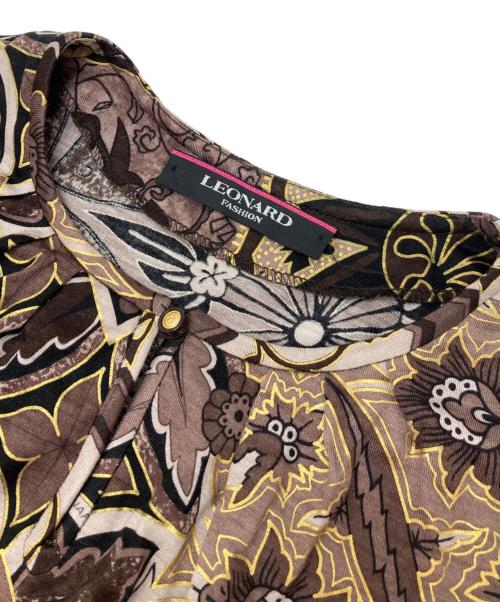 LEONARD FASHION（レオナールファッション）LEONARD FASHION (レオナールファッション) 総柄ワンピース ブラウン サイズ:38の古着・服飾アイテム